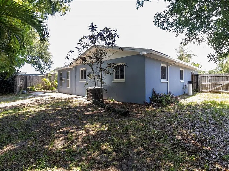 3018 19th Pl SW — Photo 25