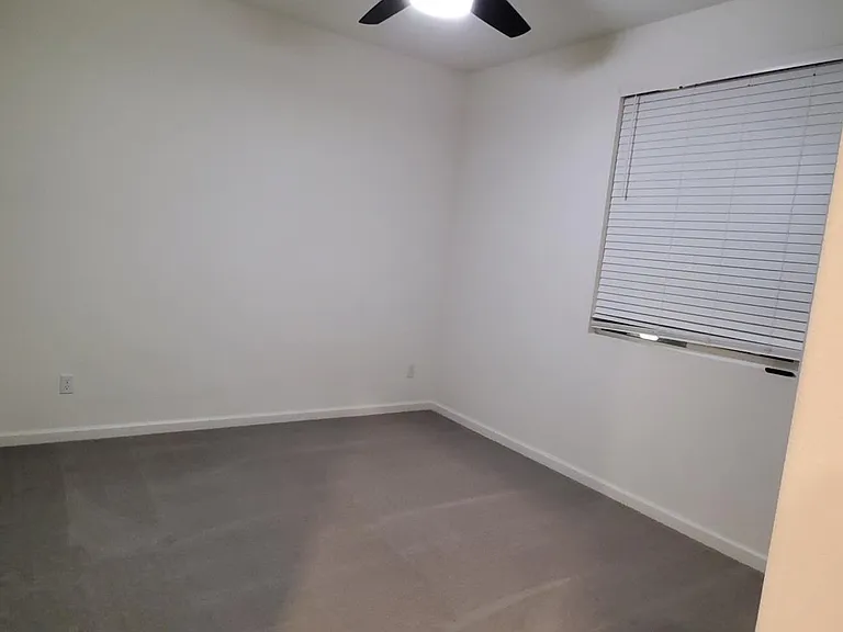 2433 Buzz Aldrin Way — Photo 37