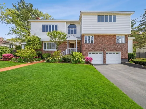 124 Deborah Rd, Newton, MA 02459