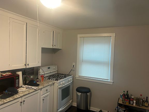 2nd image of 168 Henderson Ave