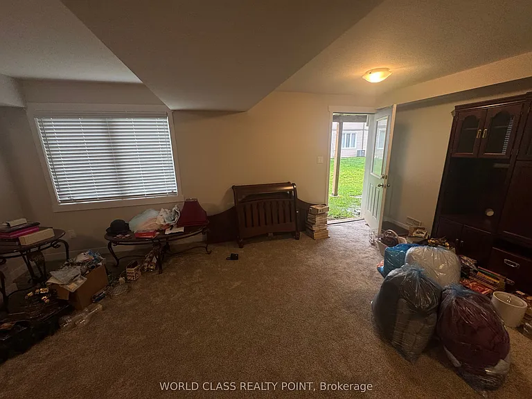 160 Stanley St #3 — Photo 29