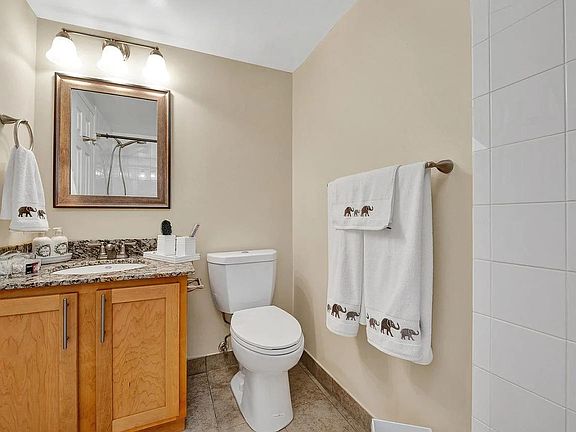 4th image of 212 Kennedy Dr #250-407