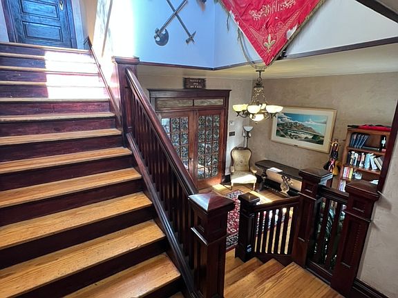 3rd image of 209 High St NE #1B-1Ba-500Sqft