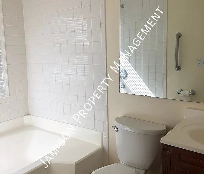 10309 Roundhouse Cir — Photo 7