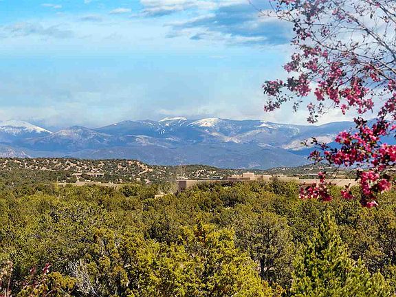 2nd image of 113 Paseo Del Conejo