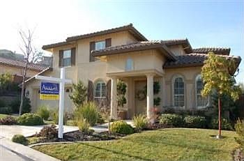 1st image of 2220 Bonney Ct