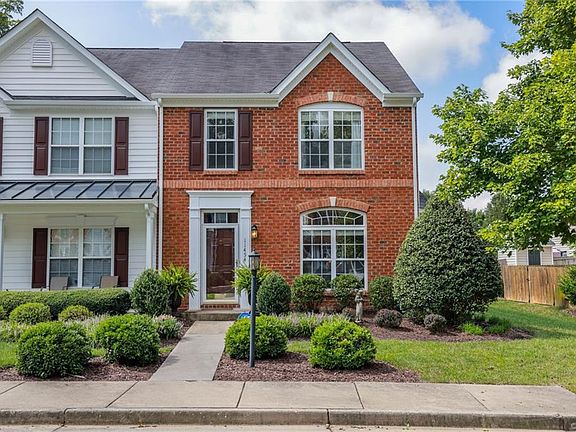 2nd image of 11454 Abbots Cross Ln
