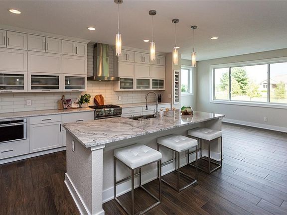 3rd image of 2624 NW 86th Pl