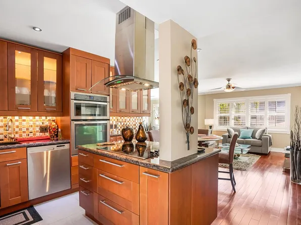 4321 NW 16th Street #208, Fort Lauderdale, FL 33313