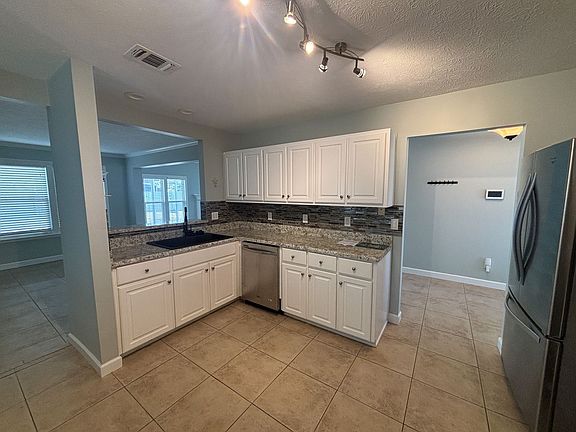3rd image of 7312 Rodgers Dr