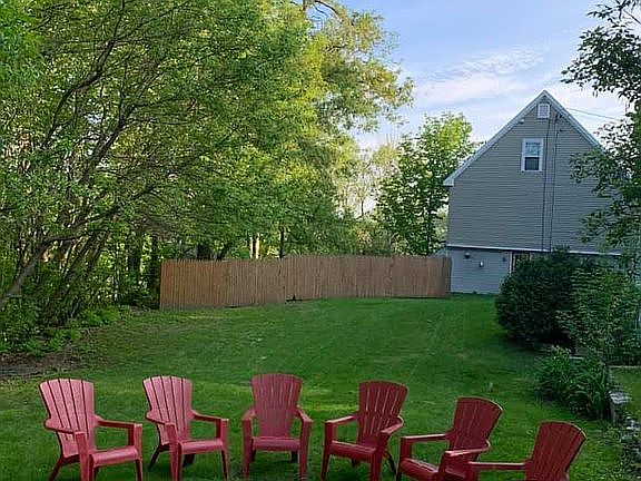 Large Yard w/Fire Pit