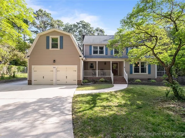 300 Summerlea Ct, Fayetteville, NC 28311