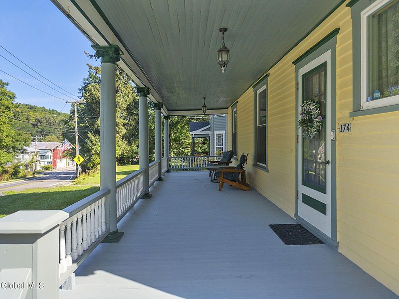4th image of 174 Main Street