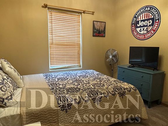 4th image of 1820 Hays Dr