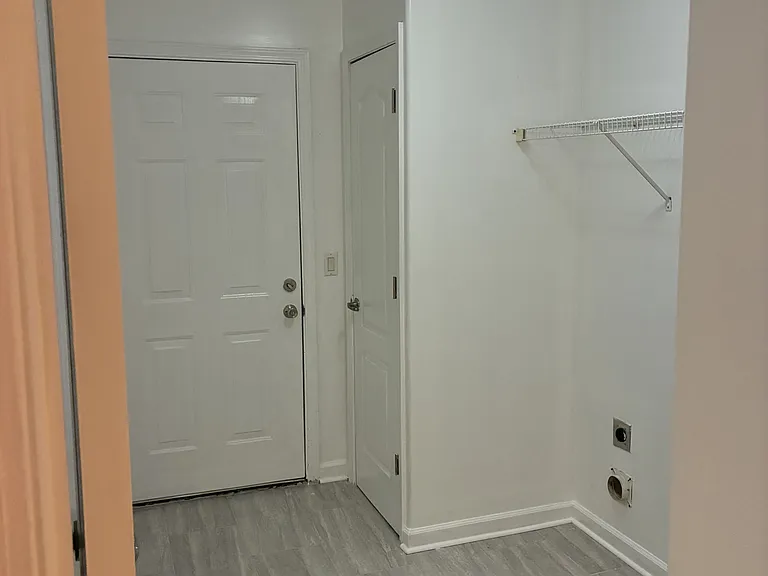 820 Deer Trail Ln — Photo 4