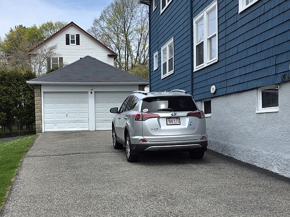 5th image of 161-163 Trapelo Rd #2