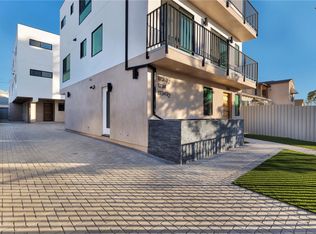 1736 Carmona Ave, Los Angeles, CA 90019