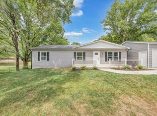 4738 Moore Rd, Salem, VA 24153