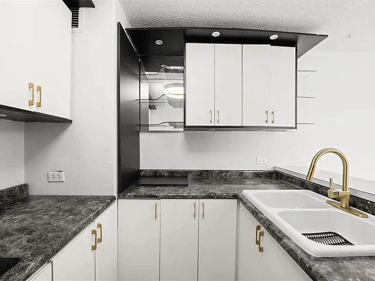 Apt. 2002 Cond. Bello Horizonte #2002 — Photo 9