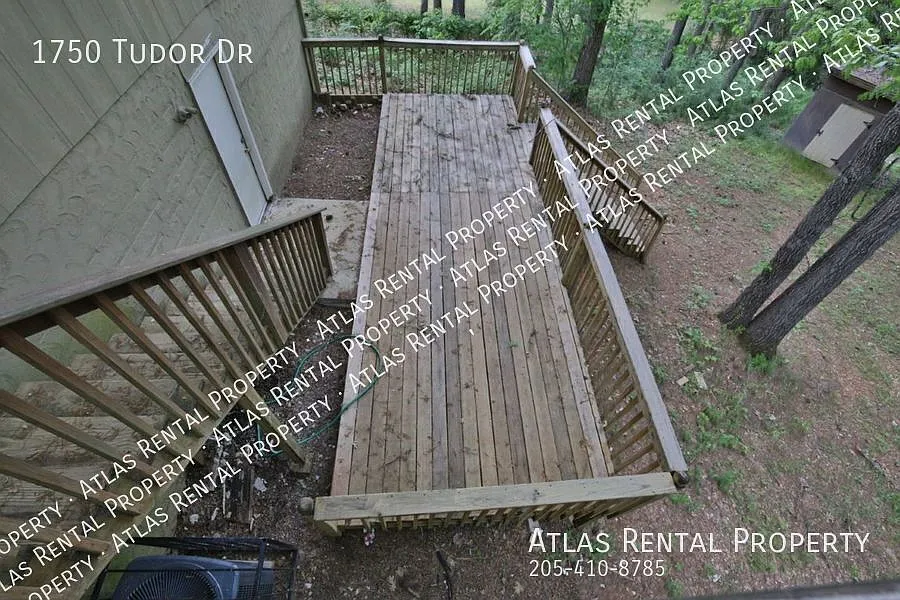 Awesome 4 Bedroom Beauty!! — Photo 4