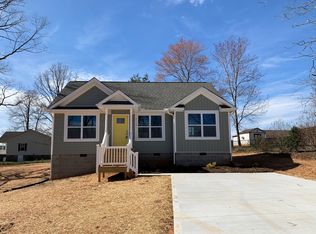 2112 Samanthas Wls, Newton, NC 28658
