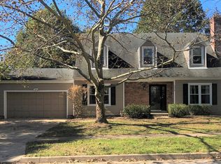 3449 Oakbrook Dr, Lexington, KY 40515