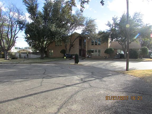 2nd image of 3300 Lancewood Ln