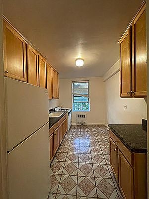3rd image of 1773 E 12th St APT 3
