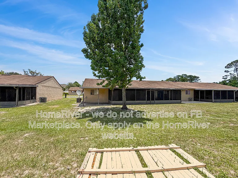 741 W Rosewood Ln — Photo 17