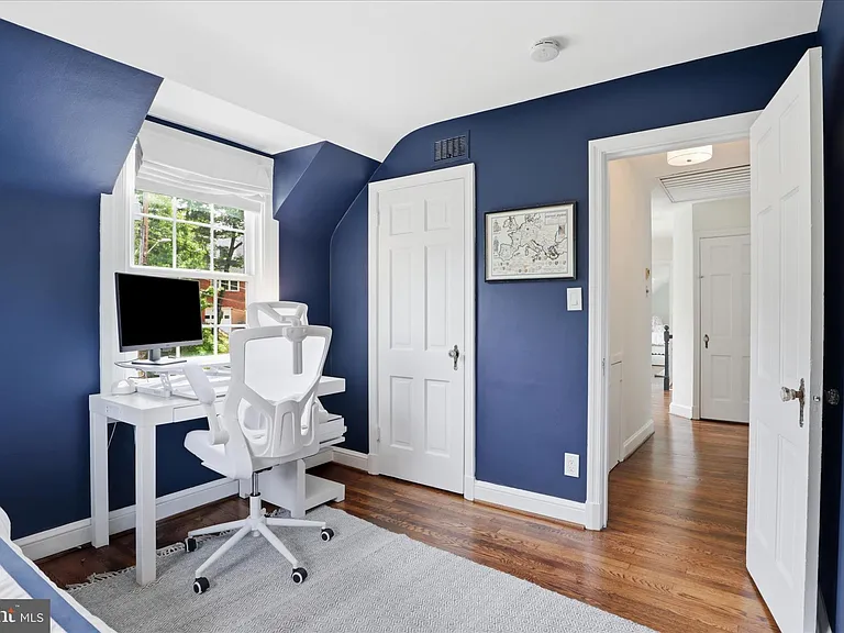2316 N Stafford St — Photo 34