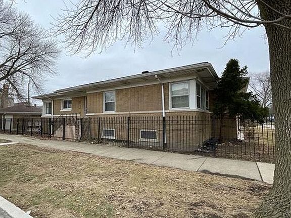 2nd image of 6601 S Francisco Ave