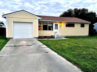 513 S 17th St, Worland, WY 82401