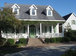 616 Small Dr, Elizabeth City, NC 27909