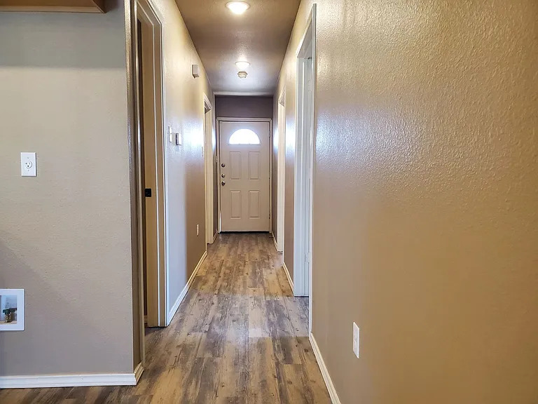 602 Walnut Ave #1 — Photo 5