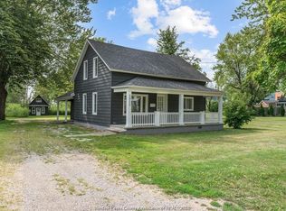 2900 Front Rd, Lasalle, ON N9J 2N9