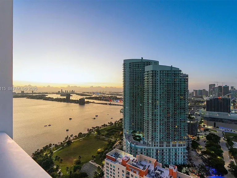 2020 N Bayshore Dr #3510 — Photo 34