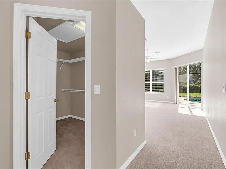 3865 Winding Lake Cir — Photo 13