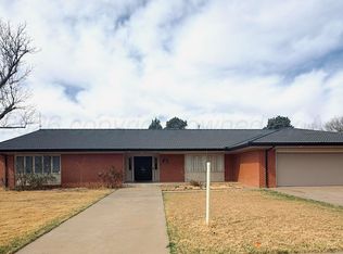 120 Bellaire Ave, Dumas, TX 79029
