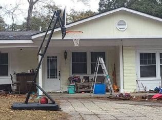 22 Sapelo Rd, Savannah, GA 31410