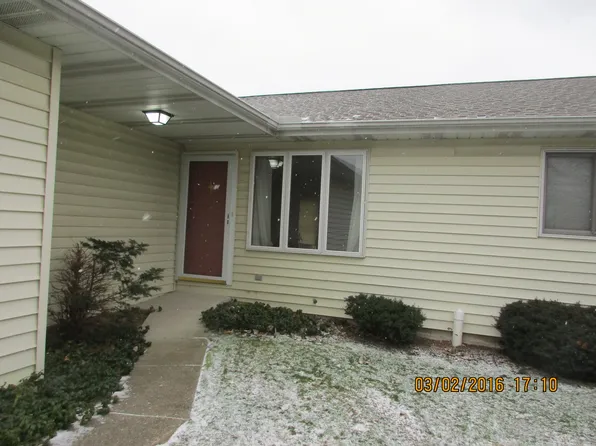 3906 Mediterranean Pl, Erie, PA 16506