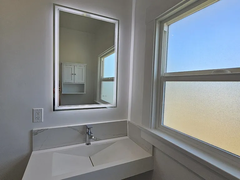 481 Van Dyke Ave #1 — Photo 21