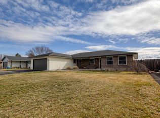 5481 Gatewood Dr, Klamath Falls, OR 97603