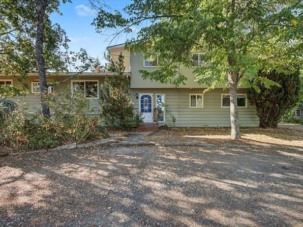 485 Orchard St, Ashland, OR 97520