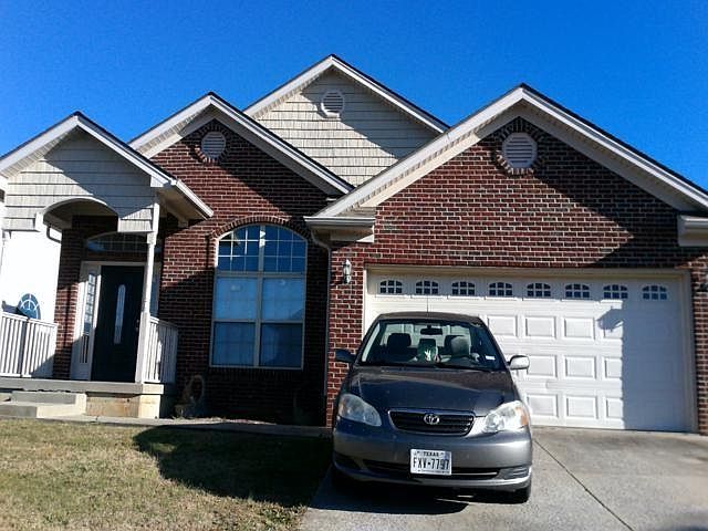 2nd image of 2060 Polk Ln