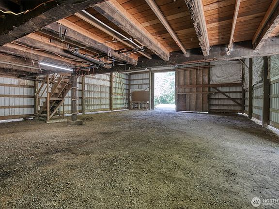 5th image of 1548 Kirkpatrick Rd.