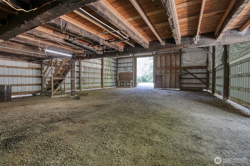5th image of 1548 Kirkpatrick Rd.