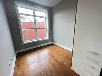 Rented by Tapiro Realty