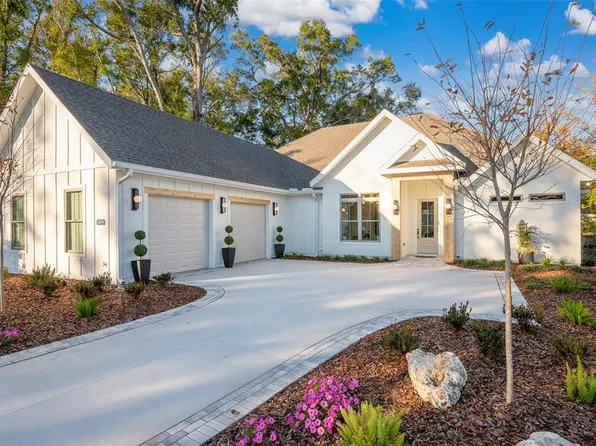 14098 SW 7th Pl, Newberry, FL 32669