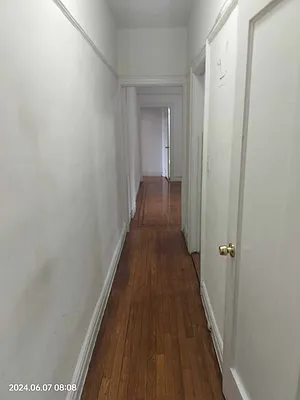 Rented by Bond New York | media 4