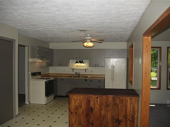 4th image of 3310 Bridlewood Trl